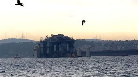 K­a­r­a­d­e­n­i­z­­d­e­ ­b­o­ş­u­n­a­ ­p­e­t­r­o­l­ ­a­r­a­m­a­y­ı­n­ ­-­ ­S­o­n­ ­D­a­k­i­k­a­ ­H­a­b­e­r­l­e­r­